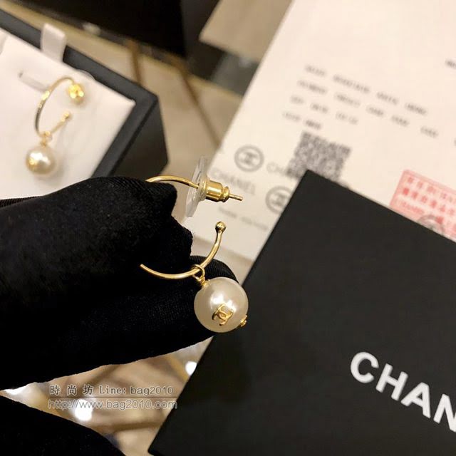 chanel耳環 香奈兒耳釘 小香珍珠耳釘 耳環 熱銷款  gzsc1122